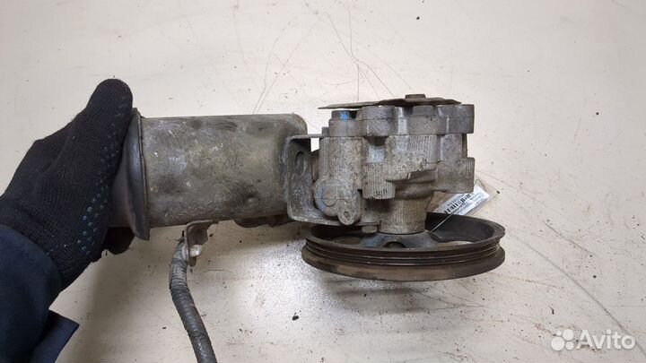 Гур Toyota Yaris, 2002