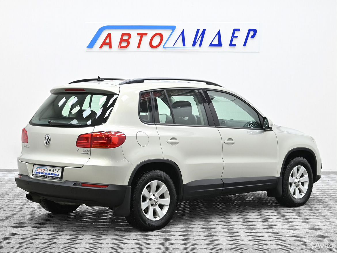 Volkswagen Tiguan 2.0 AT, 2012, 122 000 км купить в Москве | Автомобили |  Авито