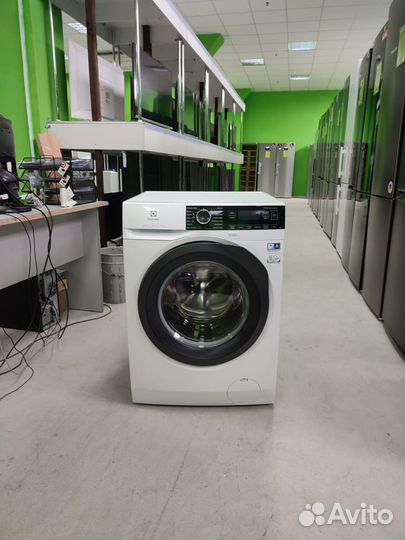 Новая Стиральная машина Electrolux EW8F2R29S