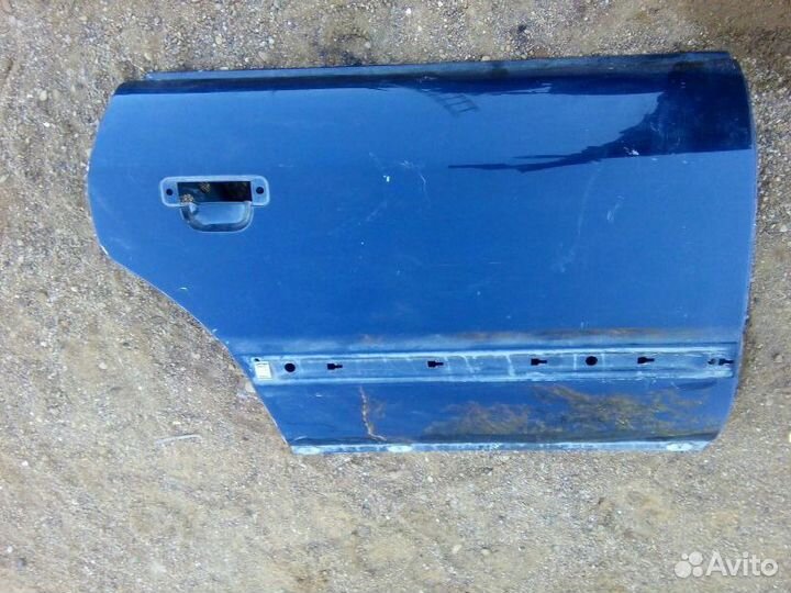 Дверь Audi 100 C4