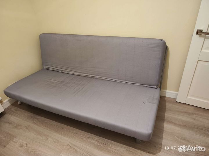 Диван IKEA бединге бу