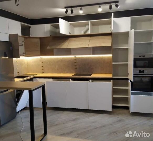 Кухня угловая