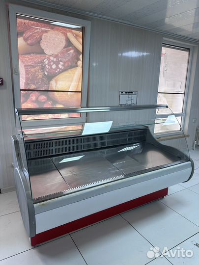 Холодильная витрина