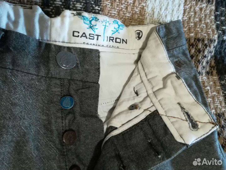 Брюки мужские на пуговицах