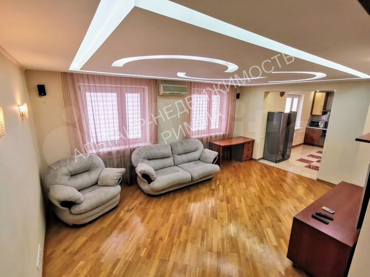 4-к. квартира, 155 м², 9/10 эт.