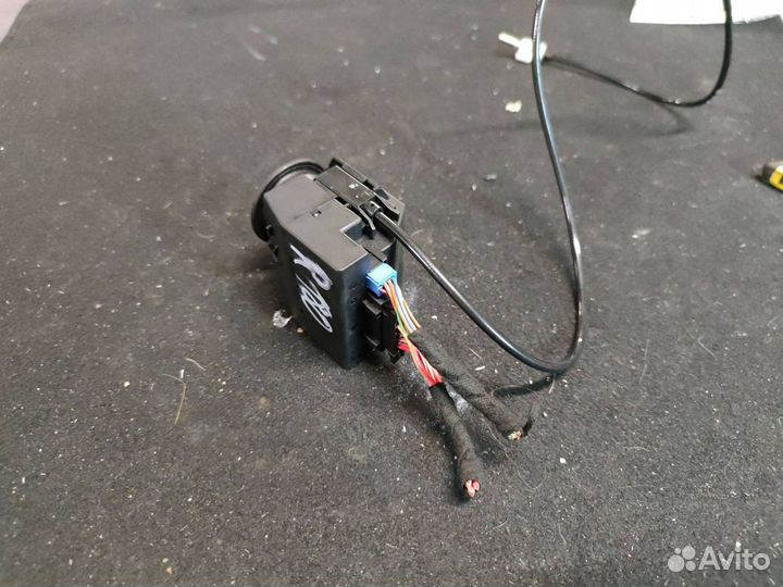 Замок зажигания Mercedes-Benz CLS-Класс C219 2005