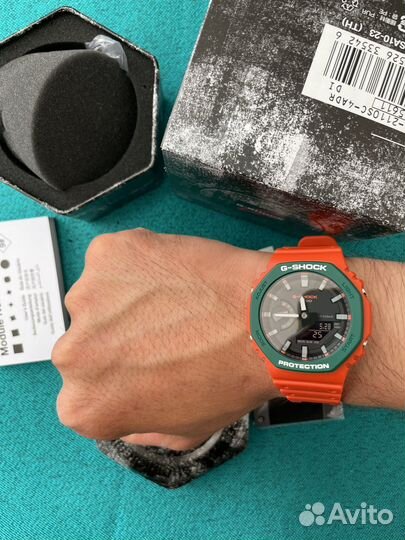 Наручные часы Casio G-shock GA-2110SC-4A