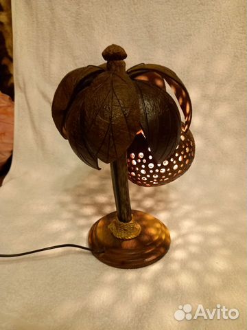 Лампа настольная