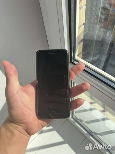 iPhone 7, 128 ГБ