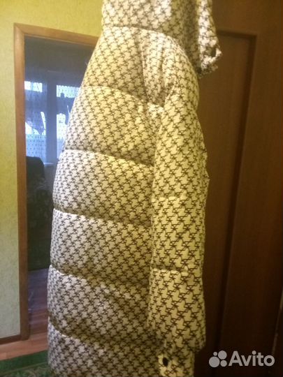 Пуховик женский