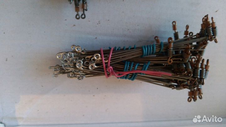 Вертлюги рыболовные