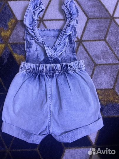 Джинсовые комбинезончик шортами для девочек
