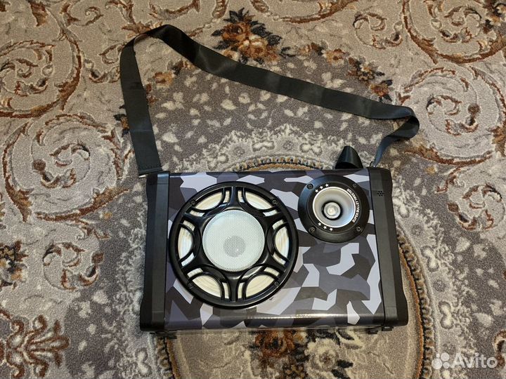 Блютуз колонка