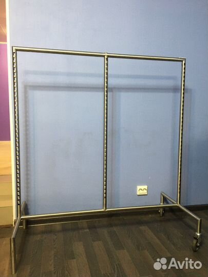 Вешалка рейл для одежды