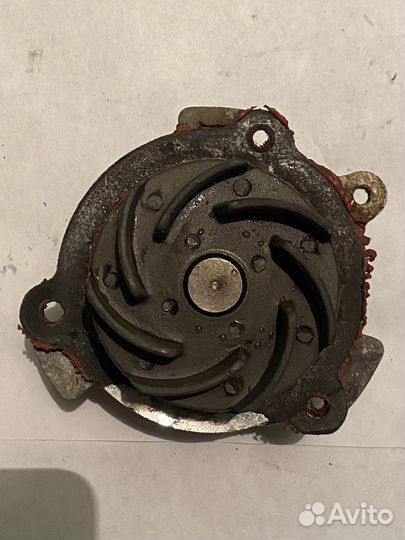 Насос водяной (помпа) ваз Приора, Калина, Гранта