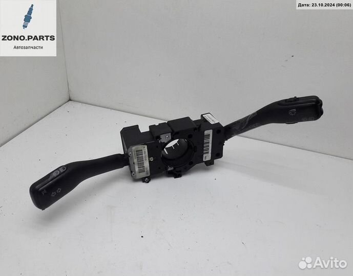 Переключатель подрулевой (стрекоза) 8l0953513g на Volkswagen Golf-4