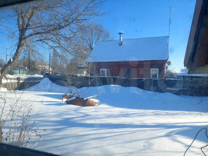 Дом 82 м² на участке 11 сот.