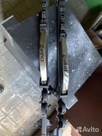 Крепление на автобагажник для виндсерфинга