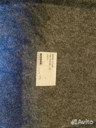 Обшивка крышки багажника Nissan teana L33