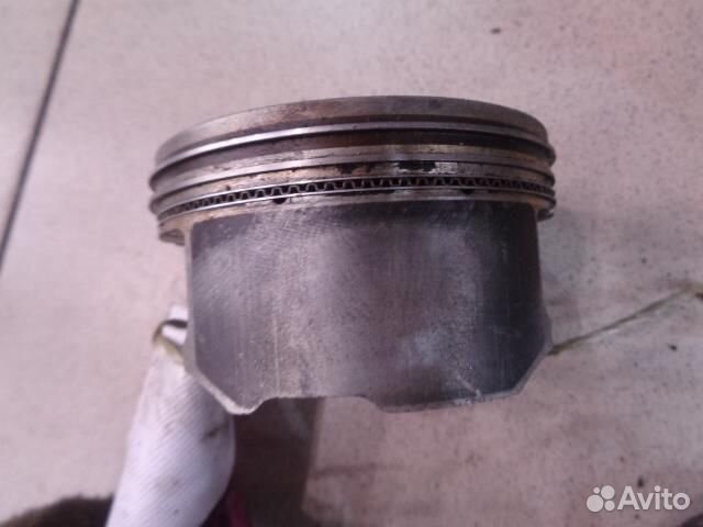 Поршень Infiniti M Y50 2004-2010