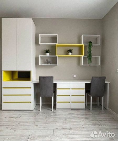 Рабочая зона с кроватью