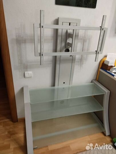 Тумба под телевизор