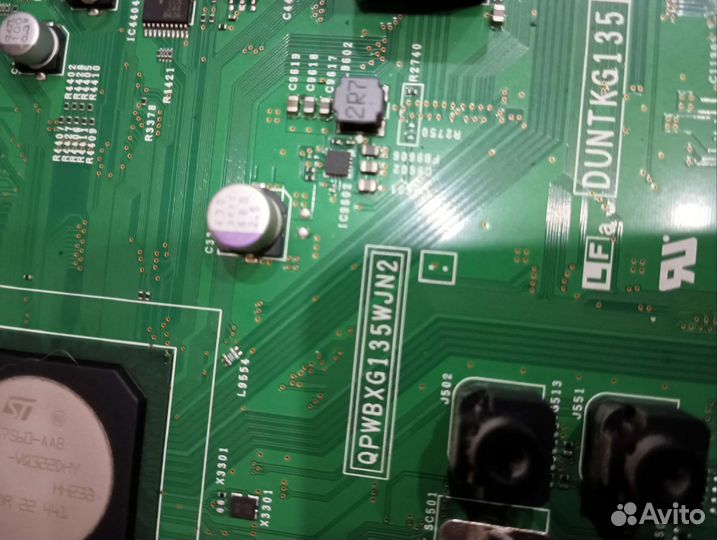 Телевизор Sharp LC-39LE751 на запчасти