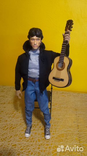 Фигурка Виктор Цой