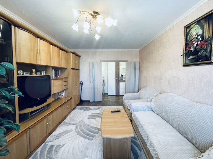 3-к. квартира, 64 м², 2/10 эт.