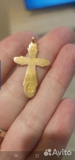Золотой крестик