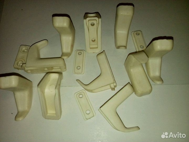 Вешалки-плечики.настенная для одежды крючки СССР