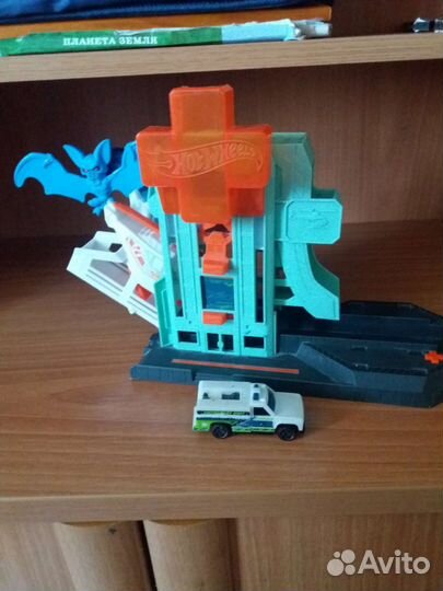 Набор игровой Hot Wheels Сити Атака летучей мыши