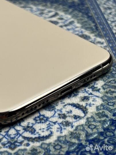 iPhone 11 pro max 256 gb BT/A