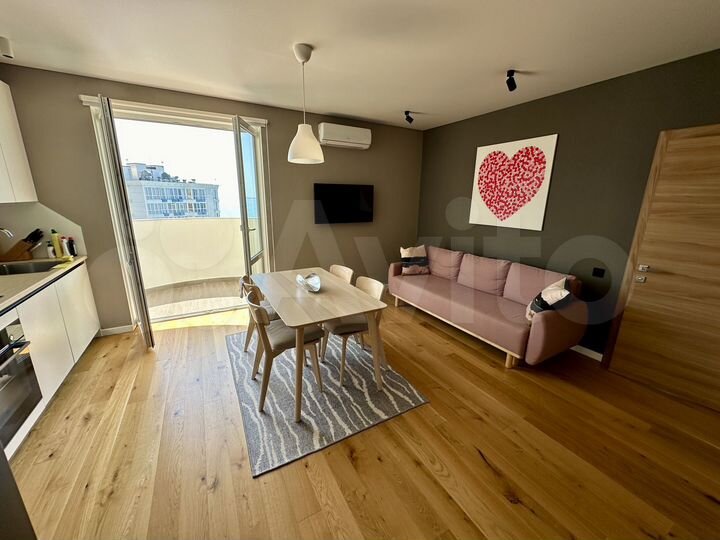 2-к. квартира, 68 м², 19/22 эт.