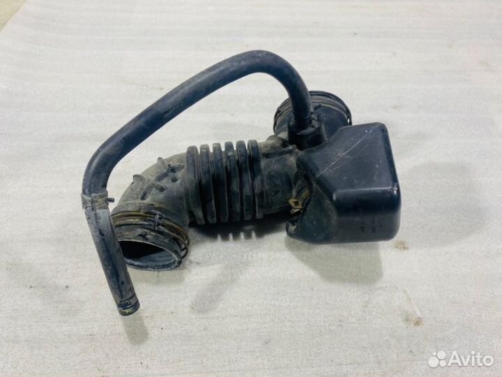 Резонатор воздушного фильтра Kia Rio хетчбэк G4FC