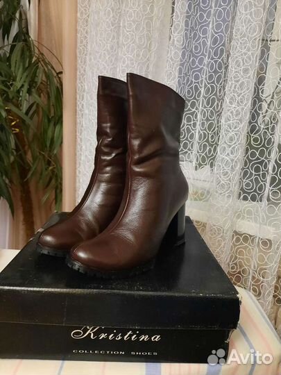 Сапоги женские