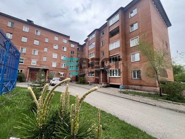 2-к. квартира, 57 м², 1/5 эт.