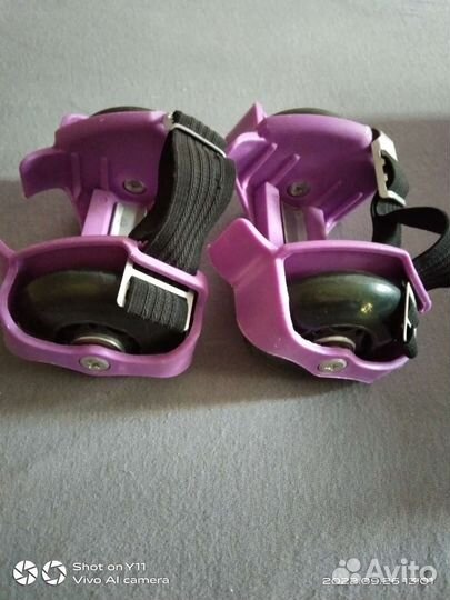 Светящиеся ролики на обувь