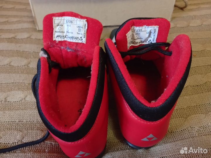 Лыжные ботинки