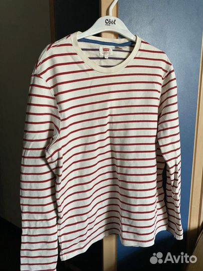 Свитшоты levis