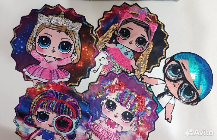 Аппликация на одежду 