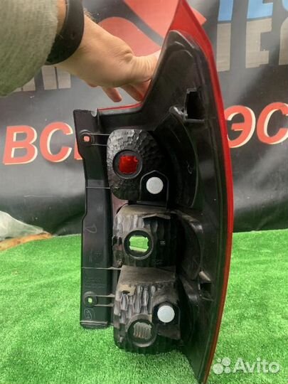 Стоп-сигнал задний левый Suzuki Escudo/Grand