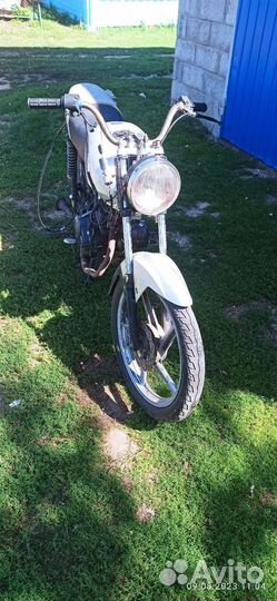 Мотоцикл 150 куб