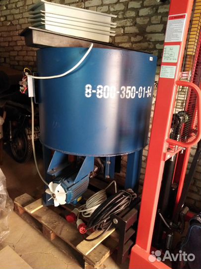 Бетоносмеситель принудительный 5,5 кВт на 500 л