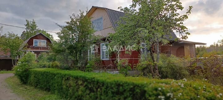 Дом 77 м² на участке 6 сот.