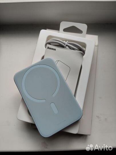 Повербанк от apple