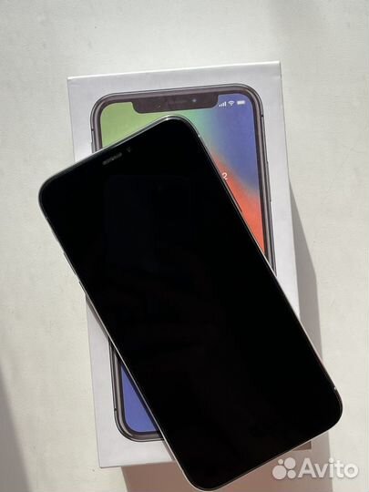 iPhone X, 256 ГБ