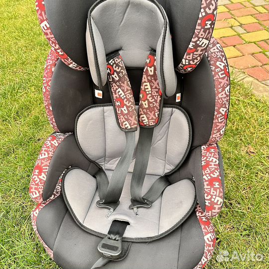 Детское автокресло
