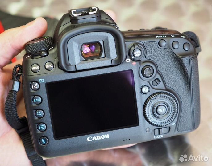 Фотоаппарат Canon EOS 5D Mark IV Body бу 2730