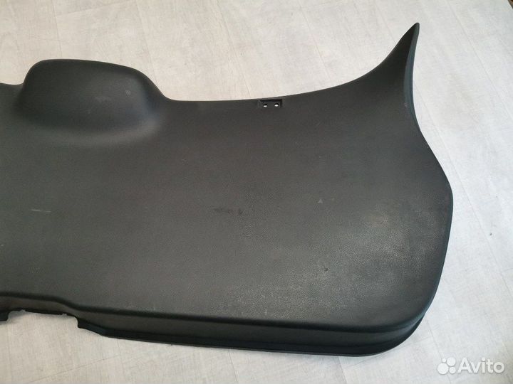 Обшивка крышки багажника Nissan Qashqai 1 J10 1.6